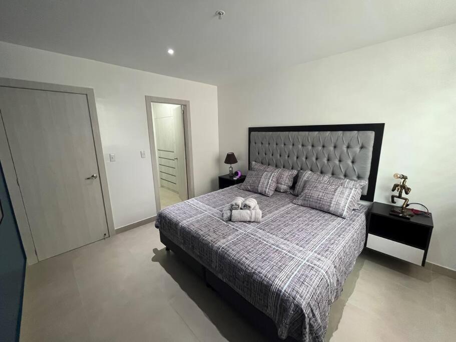 New Luxury Apartment With King - Size Bed Ceibos Гуаякіль Екстер'єр фото